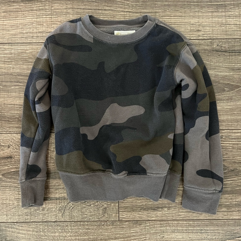 Tucker and Tate camo sweatshirt 4